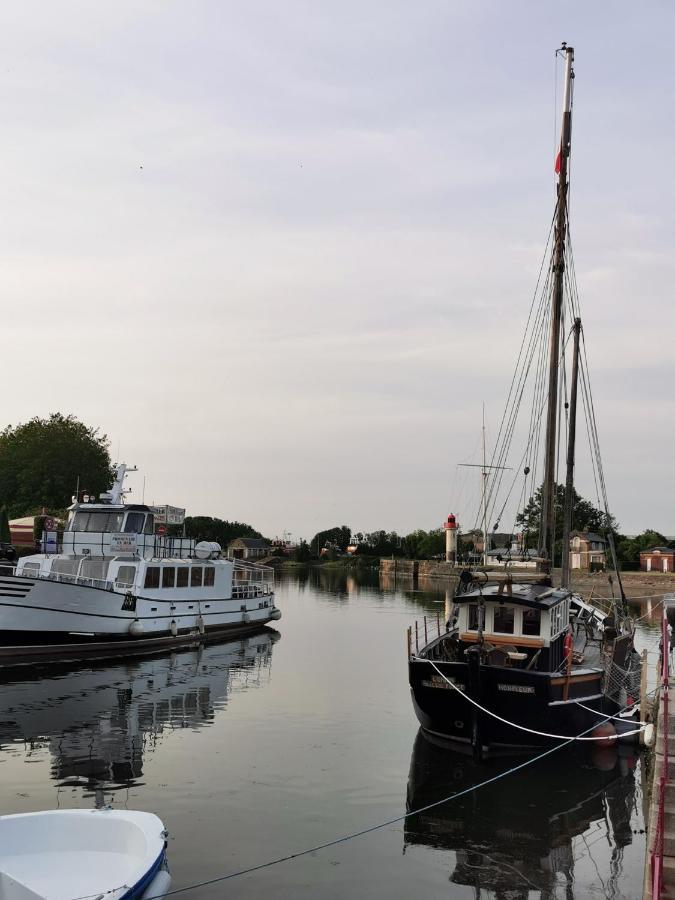 Phare Des Impressionnistes Lejlighed Honfleur Eksteriør billede