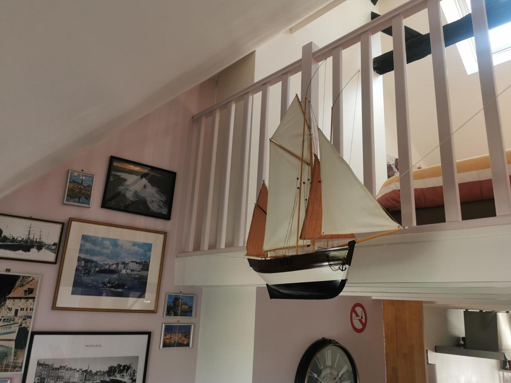 Phare Des Impressionnistes Lejlighed Honfleur Eksteriør billede